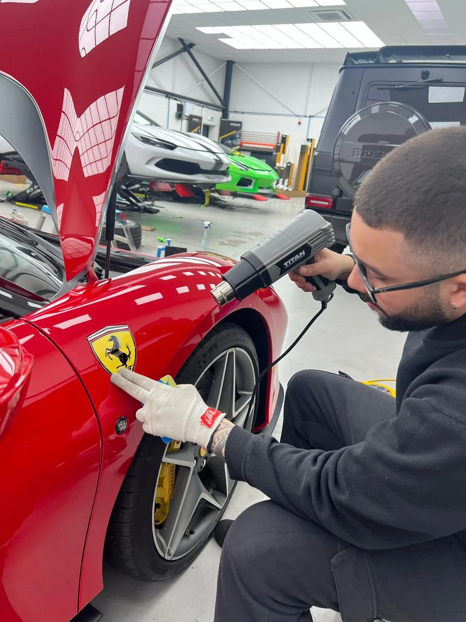 Aplicação de PPF em Ferrari na Expert Auto Care